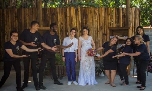 Casamento com temática Marvel é realizado em Volta Redonda